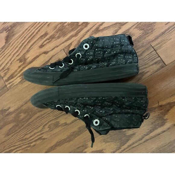 Converse Shoes - Picture 6 of 8